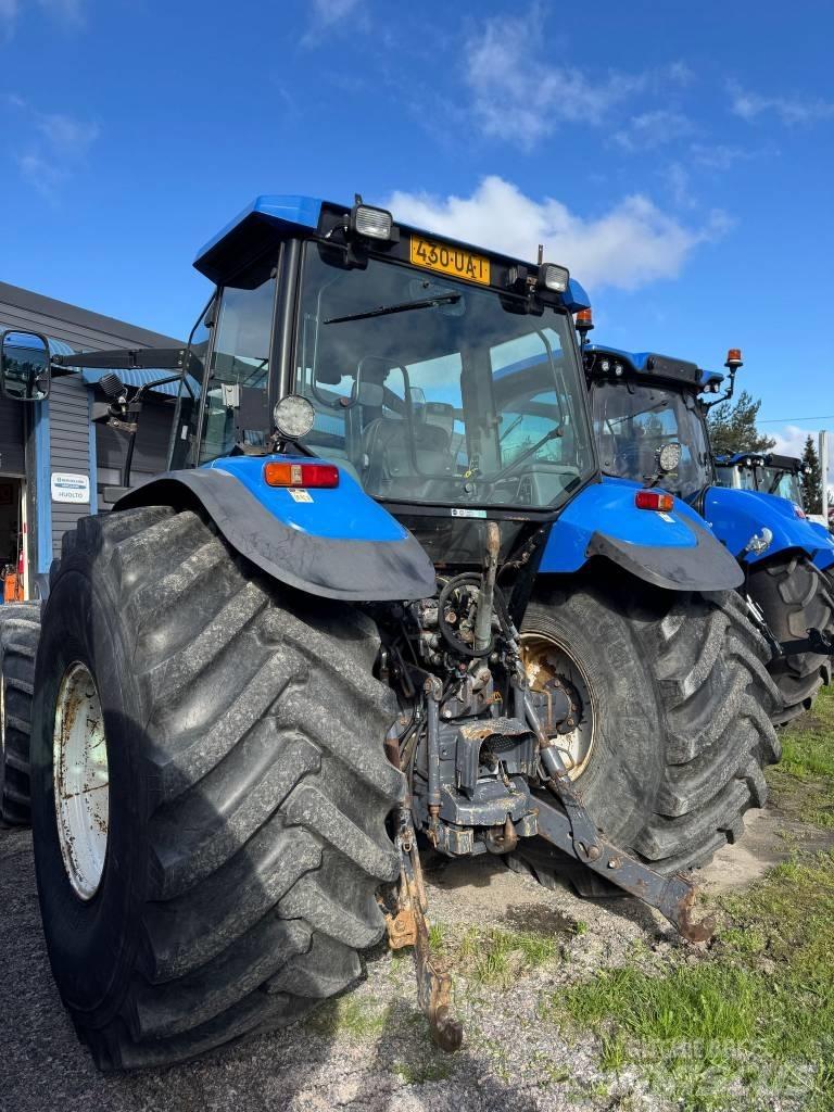 New Holland TS110 Трактори