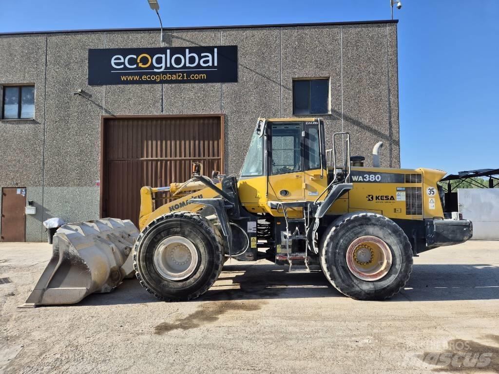 Komatsu WA 380-6 Колесни товарачи