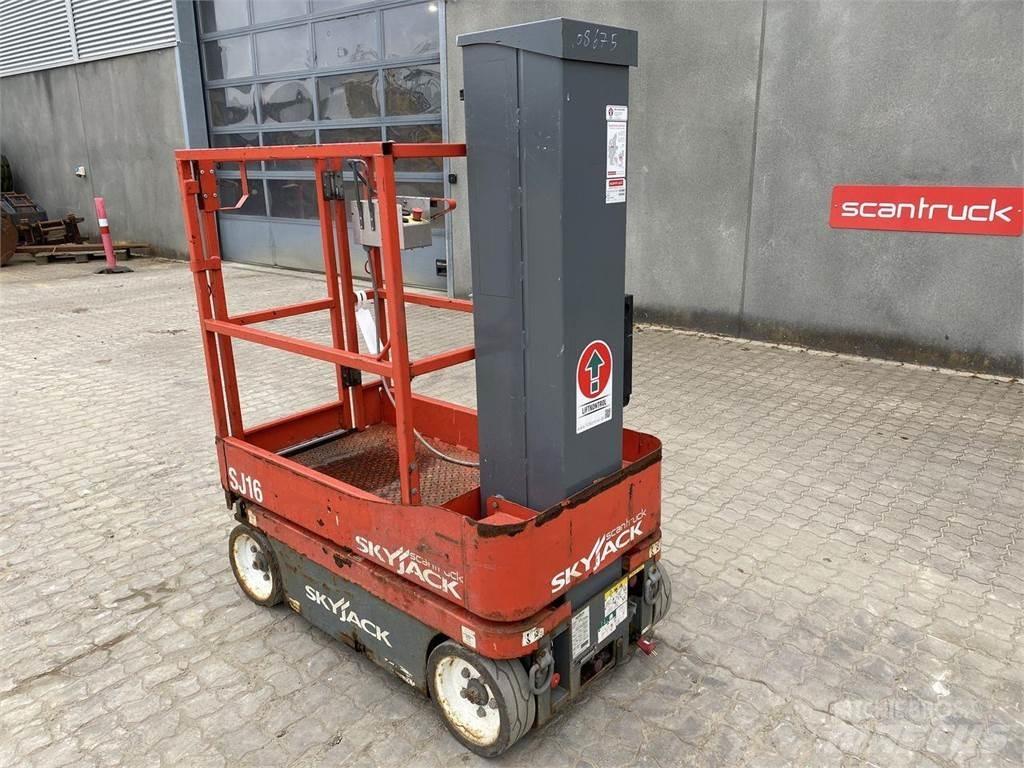 SkyJack SJ16 Вертикални мачтови повдигачи

