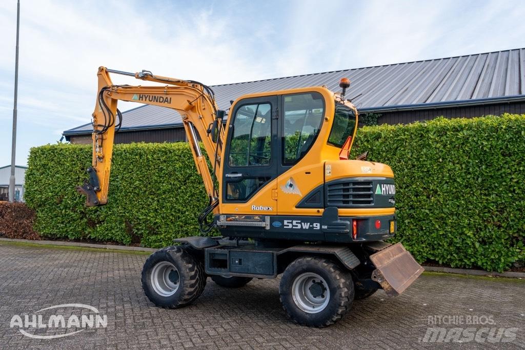 Hyundai R55W-9A Колесни екскаватори