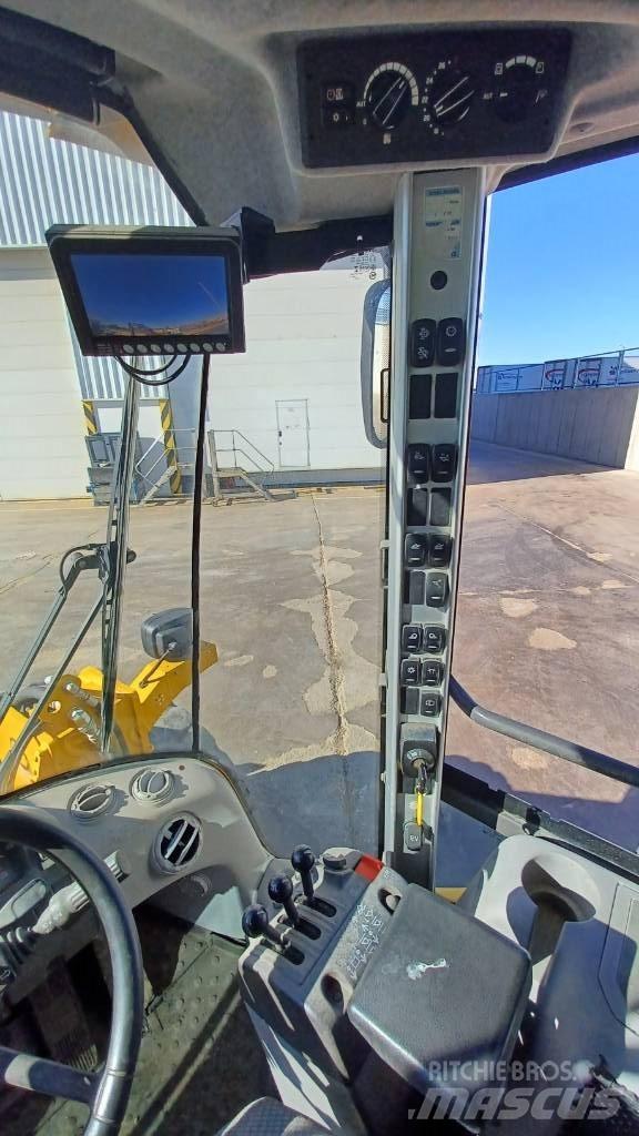 Volvo L 90 H Колесни товарачи