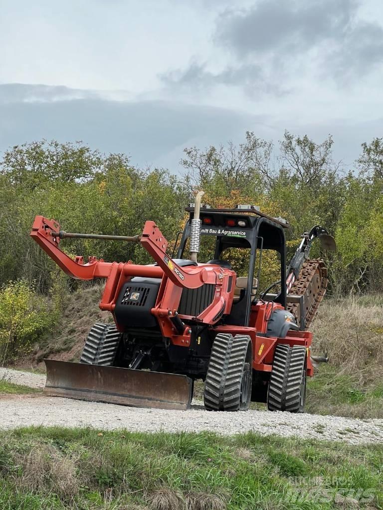 Ditch Witch RC120 Изкопни машини