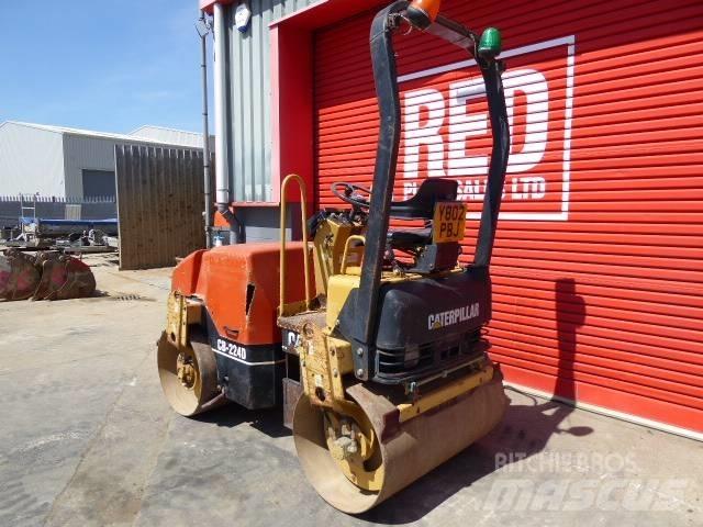 CAT CB 224 D Двойни барабанни ролки
