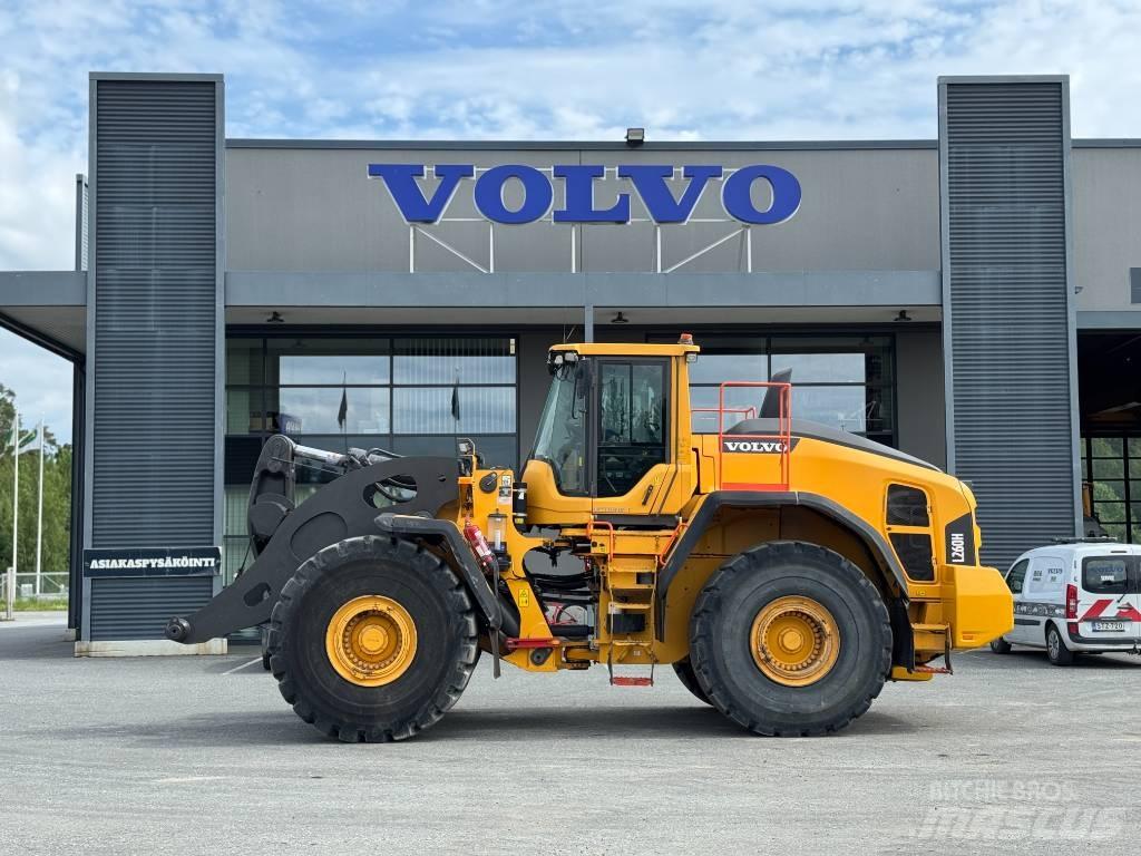 Volvo L 260 H Колесни товарачи