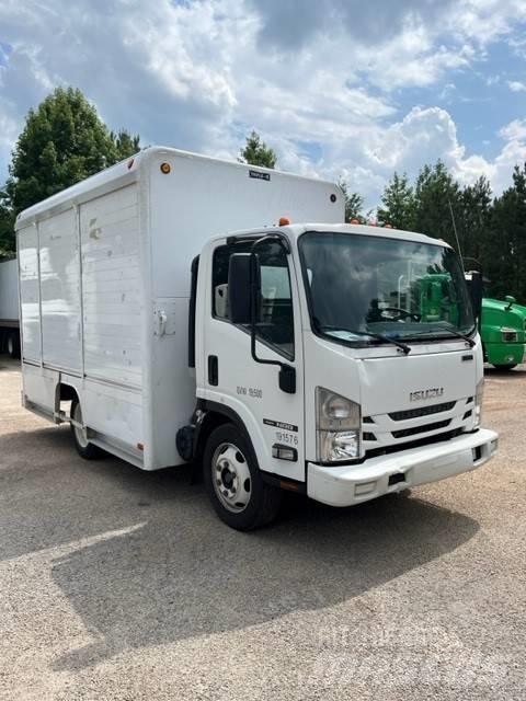 Isuzu NRR Товарни камиони за напитки