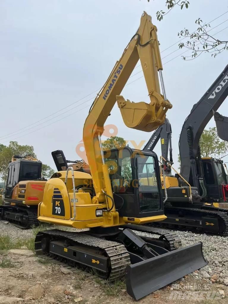 Komatsu PC 70 Средни екскаватори 7т - 12т