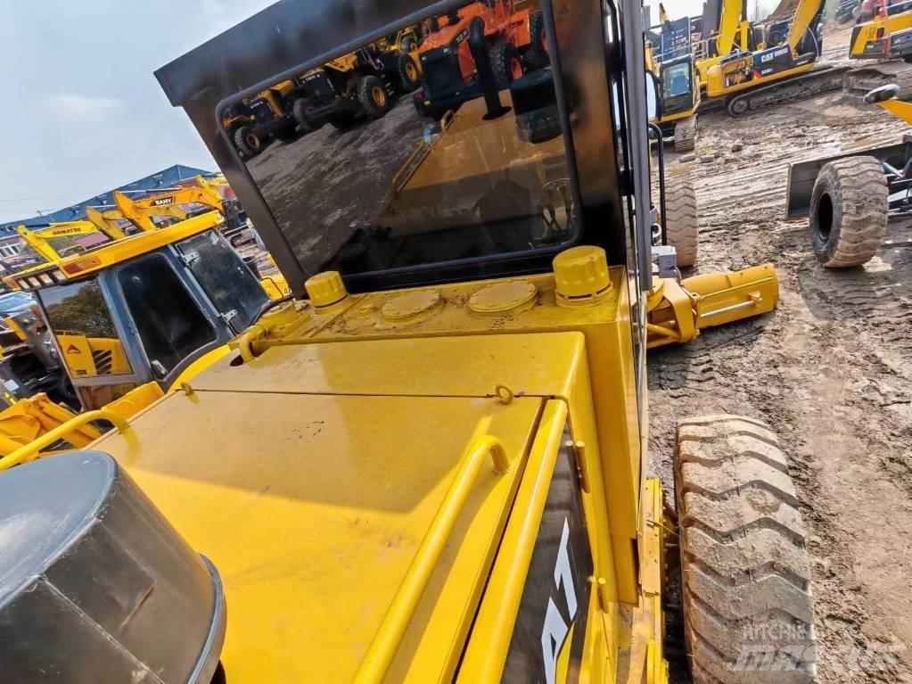 CAT 140 H Грейдери