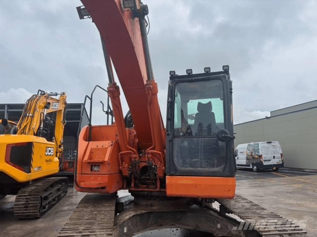 Doosan 235 LCR Верижен екскаватор