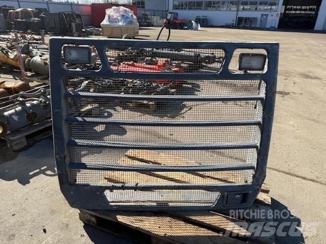Doosan DL 400 OSŁONA Шаси