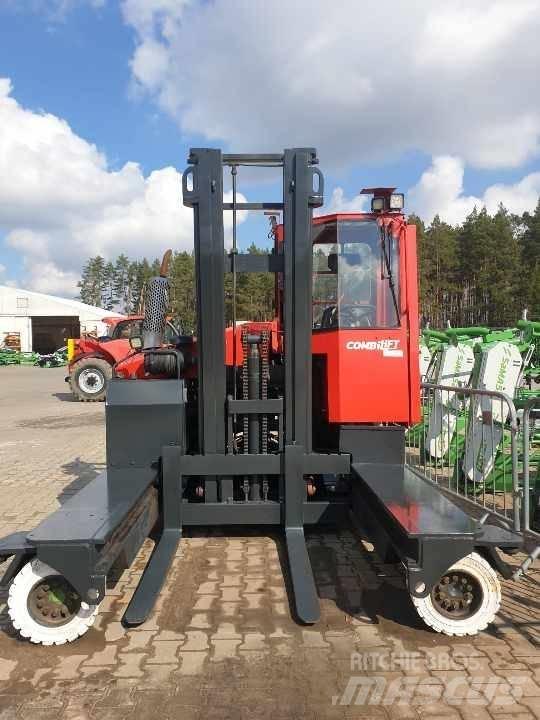 Combilift C 4500 Страничен товарач