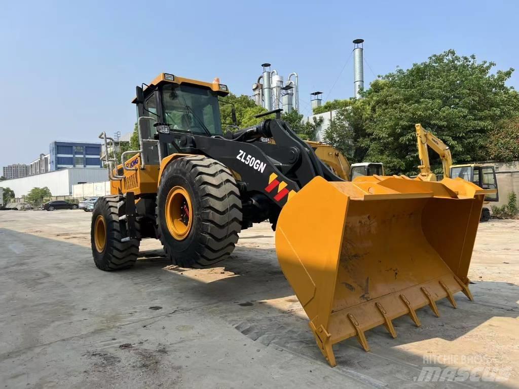 XCMG ZL 50 GN Колесни товарачи