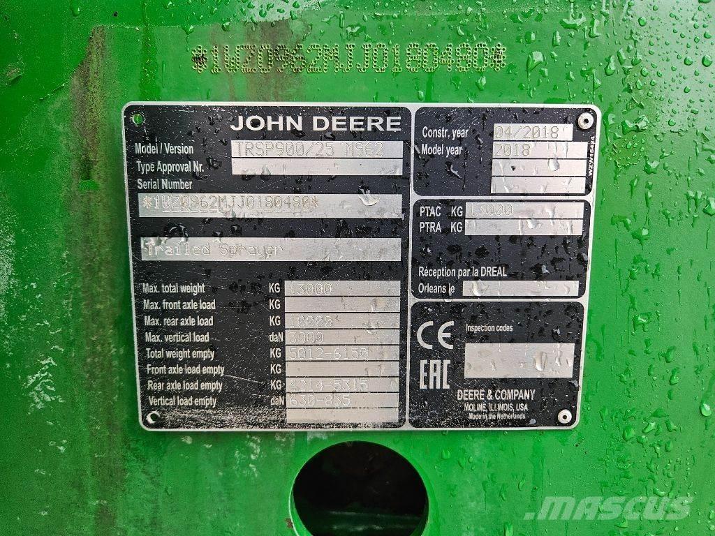 John Deere M692i Прикачни пръскачки
