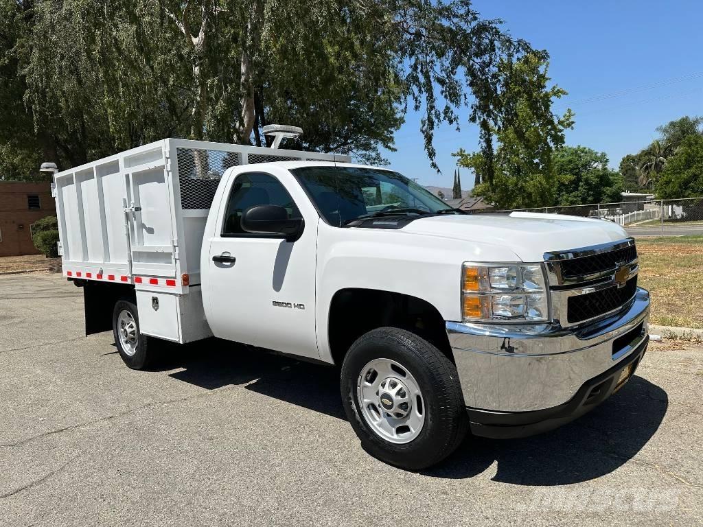 Chevrolet 2500 HD Пикапи