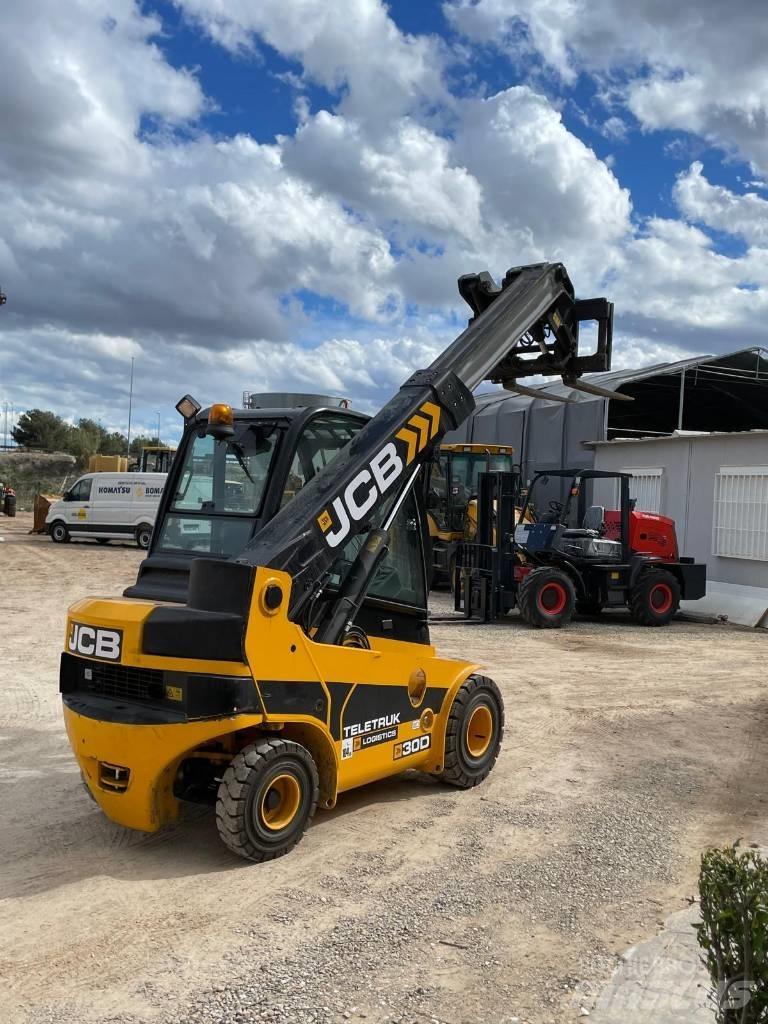 JCB TLT 30 D Телескопични товарачи