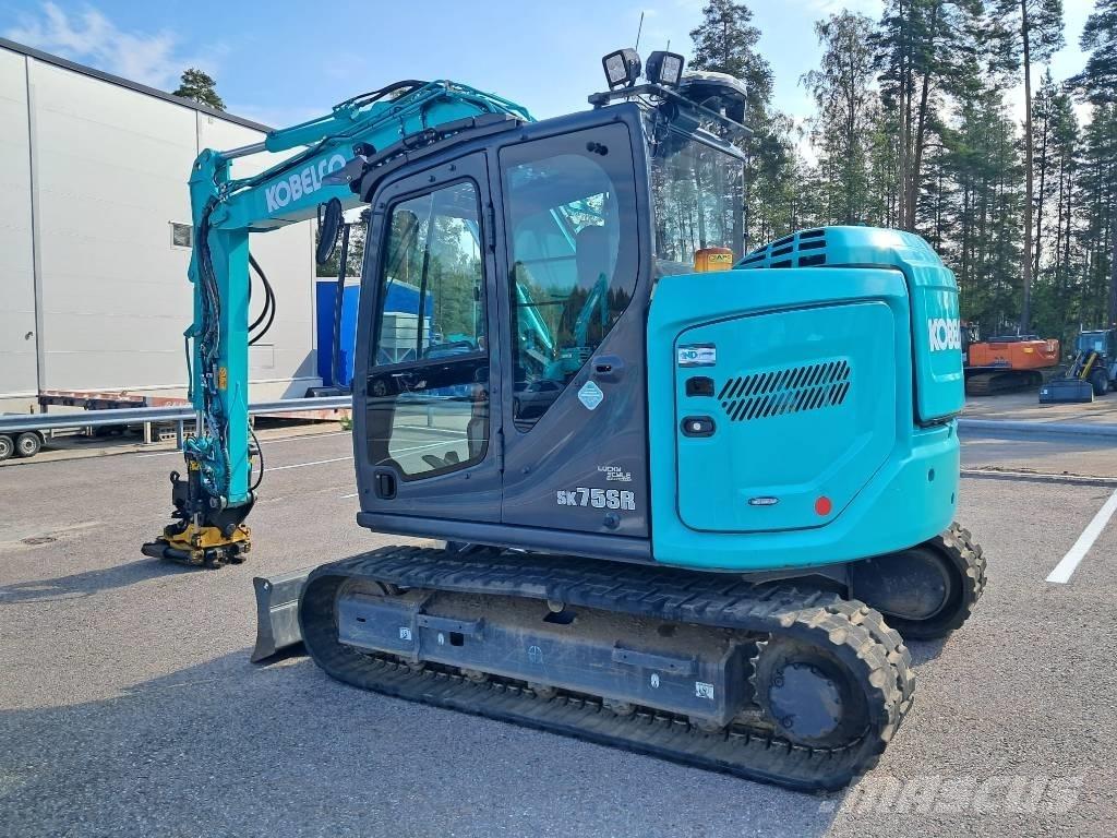 Kobelco SK75SR-7 Средни екскаватори 7т - 12т