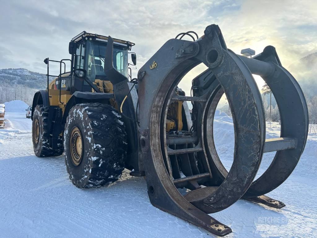 CAT 980 M Колесни товарачи