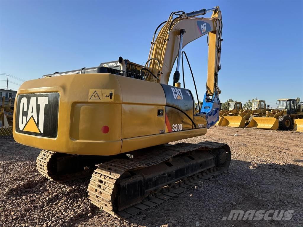 CAT 320 D L Верижен екскаватор