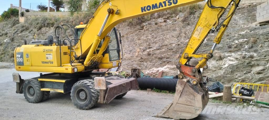 Komatsu PW 200-7 Колесни екскаватори