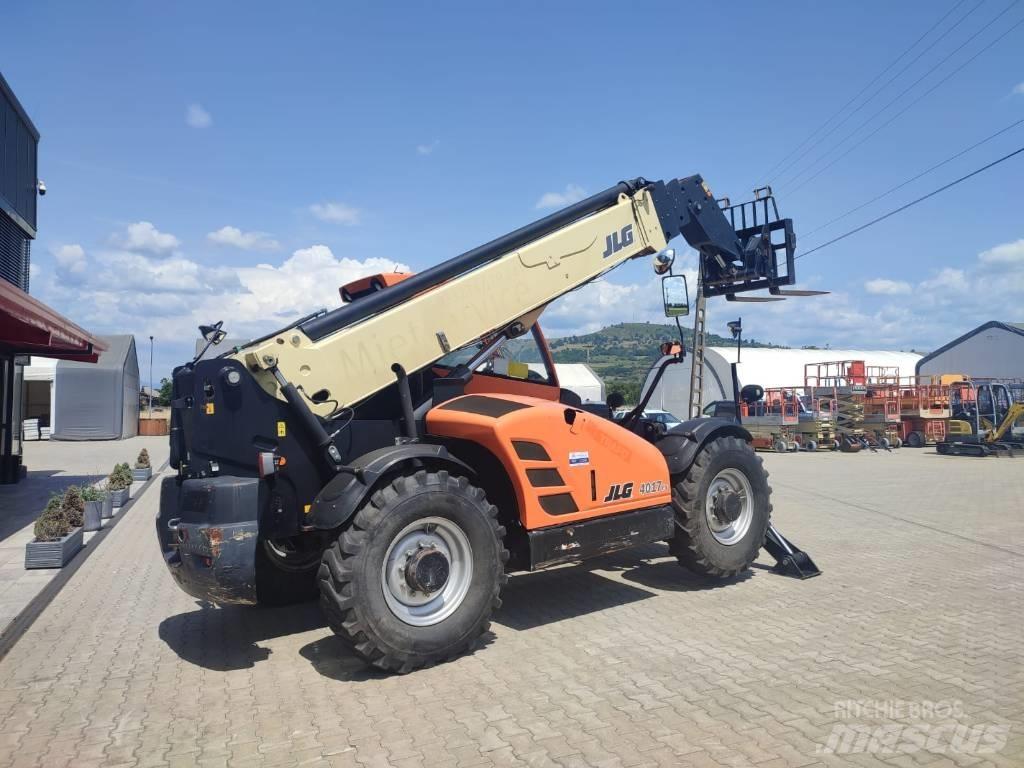 JLG 4017 Телескопични товарачи