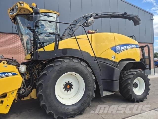 New Holland FR700 Самоходни фуражири