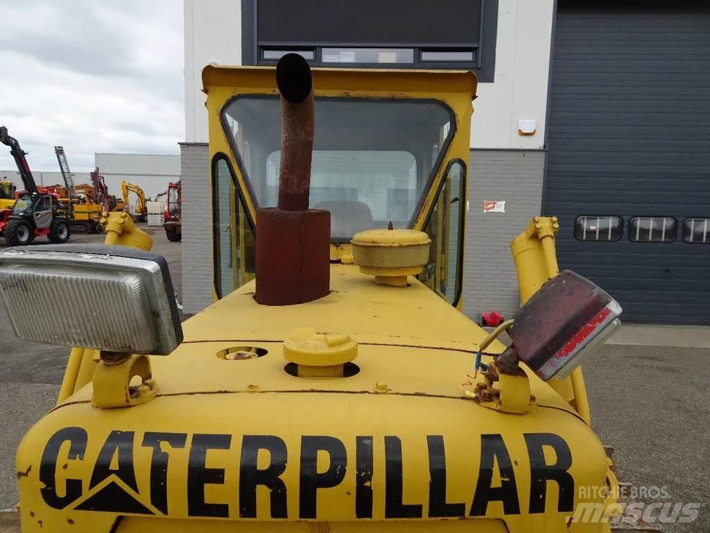 CAT D4D Верижни булдозери
