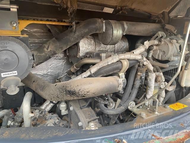 Komatsu PC80MR-3 Средни екскаватори 7т - 12т