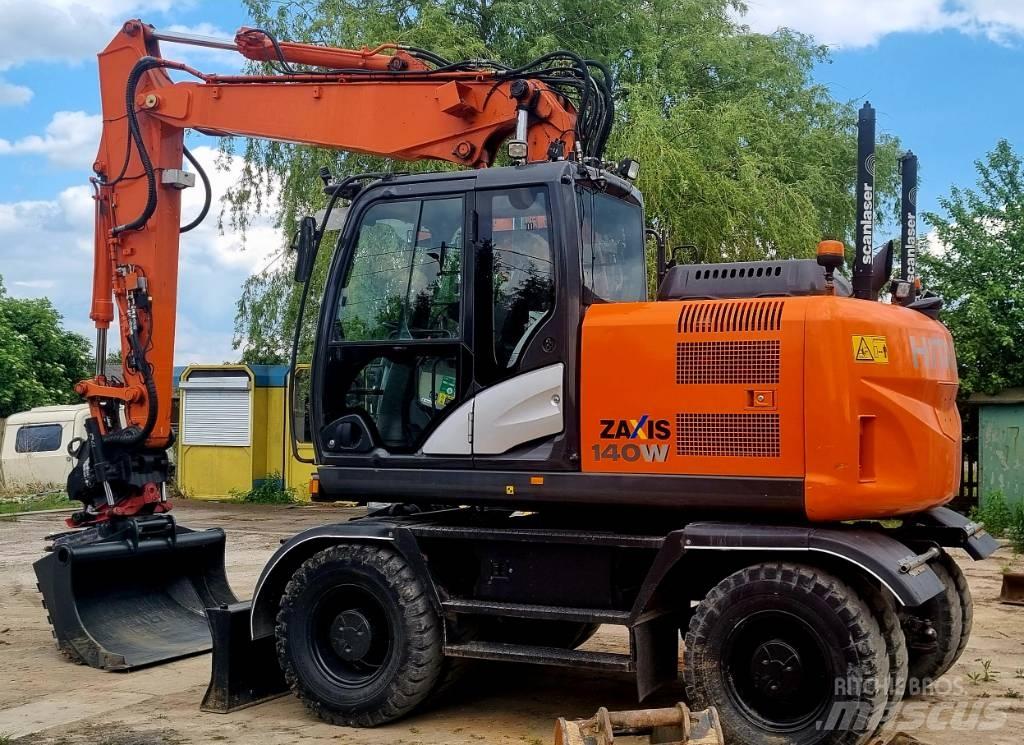 Hitachi 140W Колесни екскаватори