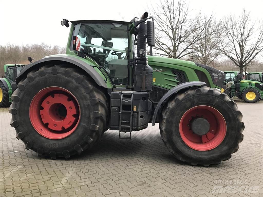 Fendt 933 Трактори