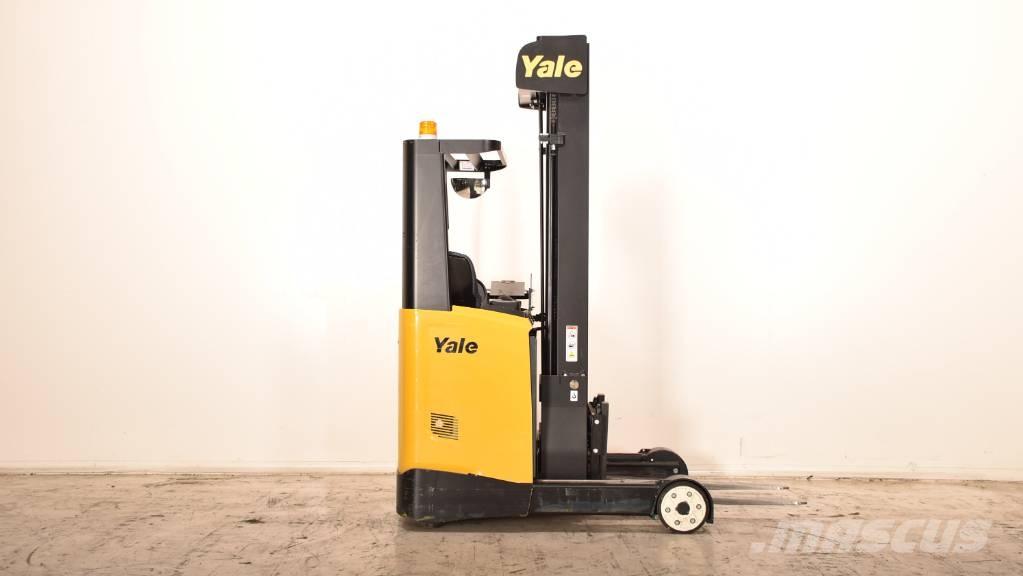 Hyster MR 14 Ретрак/ Високоповдигач с изместване на вилката напред