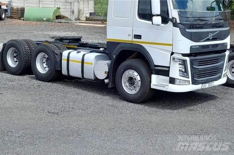Volvo FMX 440 Други