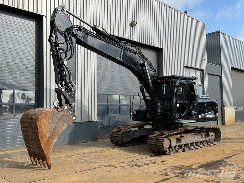 Doosan DX225LC-5 Верижен екскаватор