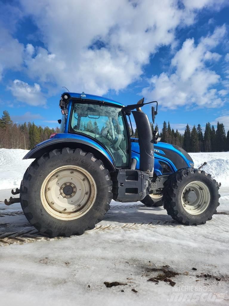 Valtra T174e Direct Трактори