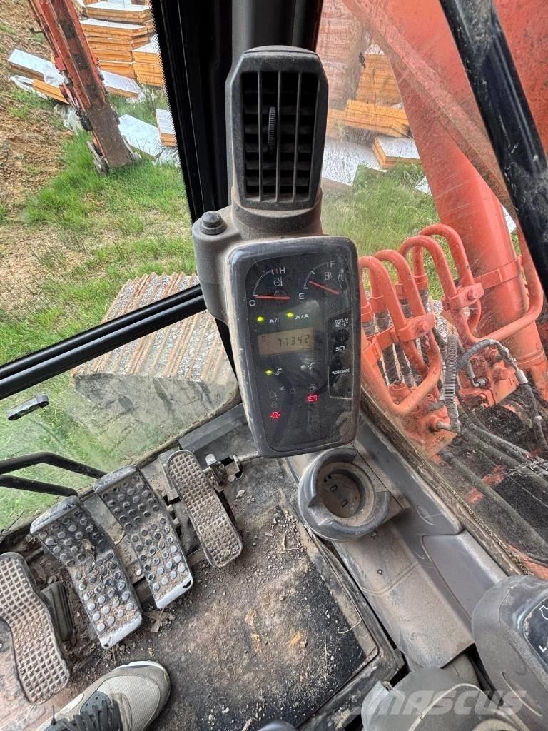 Hitachi Zaxis 180 LC Верижен екскаватор