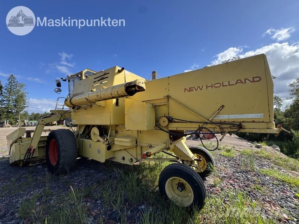 New Holland 1530 Комбайни
