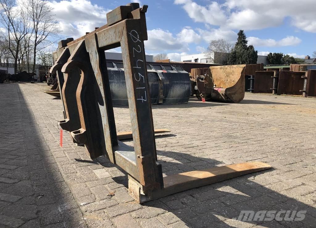  Onbekend PS-4-2000 Вилки