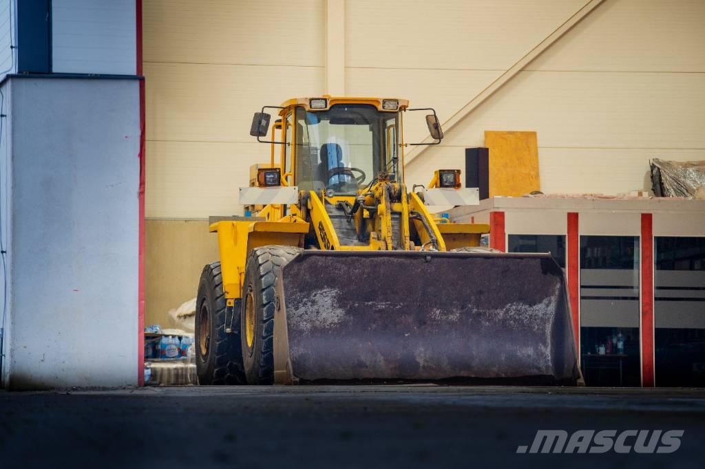 JCB 456 B Колесни товарачи