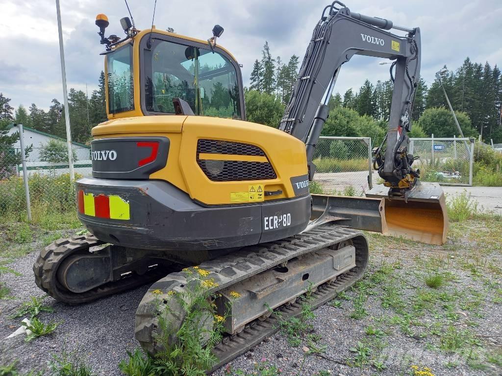 Volvo ECR 88 D Средни екскаватори 7т - 12т