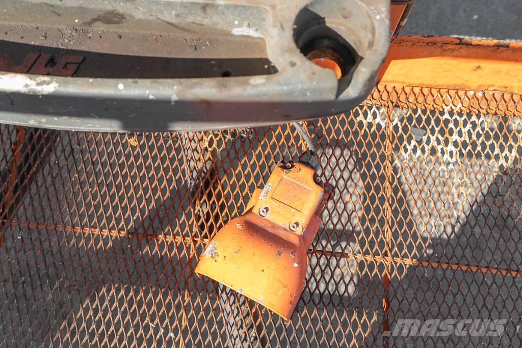 JLG 1350 SJP Телескопични повдигачи
