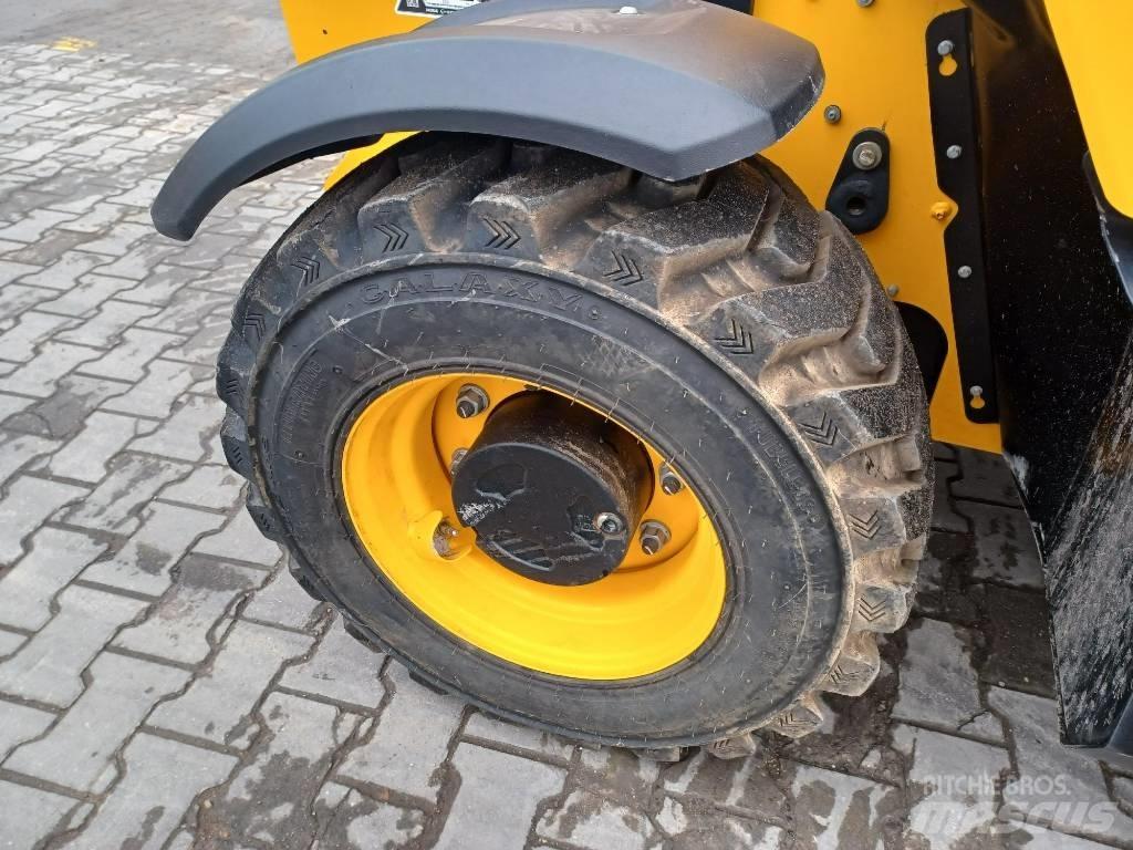 JCB 525-60 Телескопични товарачи