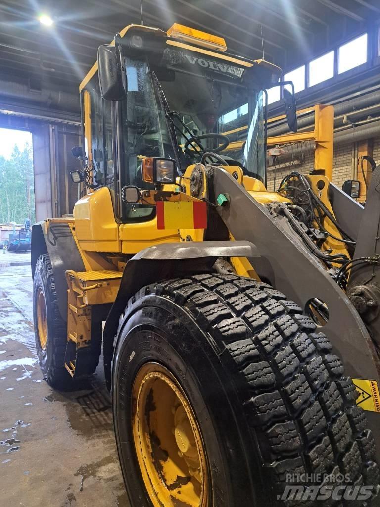 Volvo L 60 F Колесни товарачи