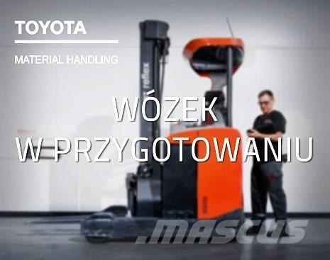 Toyota RRE160H Ретрак/ Високоповдигач с изместване на вилката напред