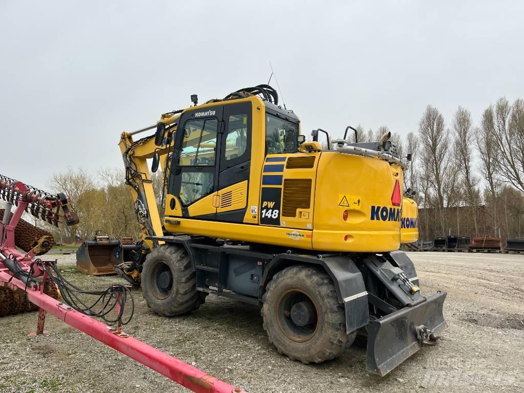 Komatsu PC 290 / PW148 Колесни екскаватори