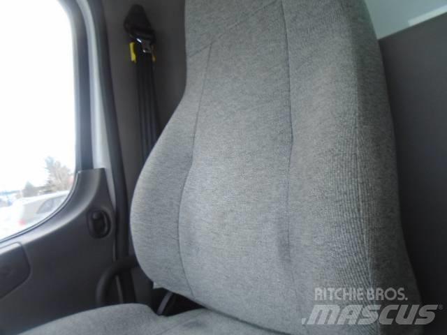 Freightliner M 106 Каросерии