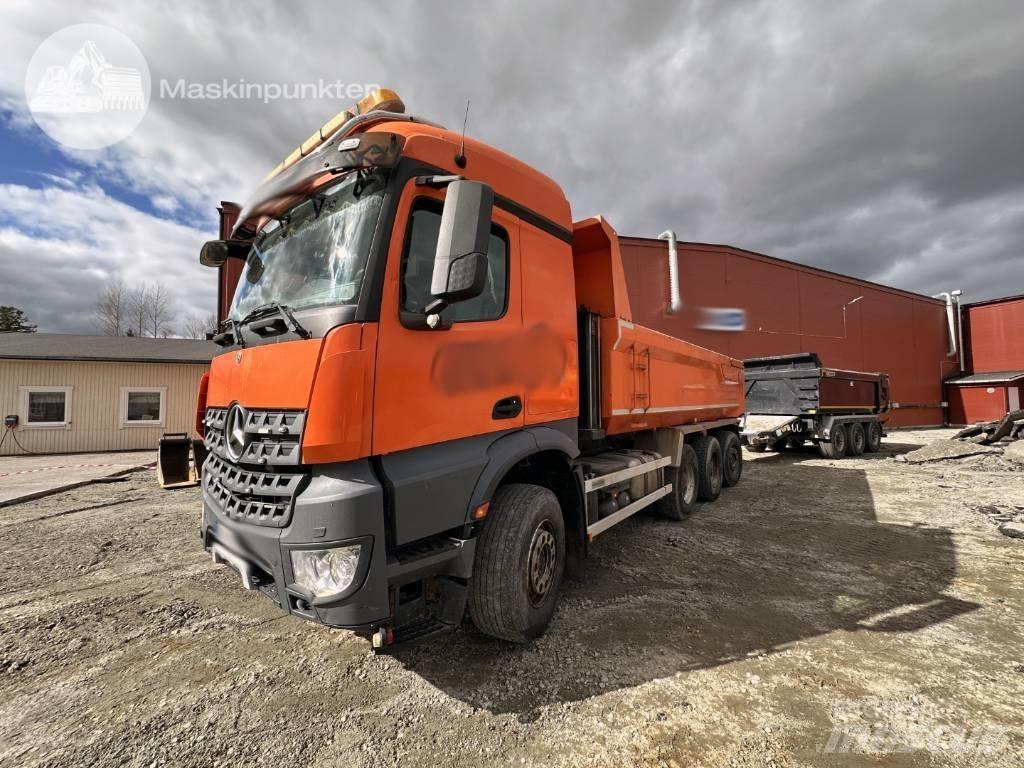 Mercedes-Benz Arocs Самосвал