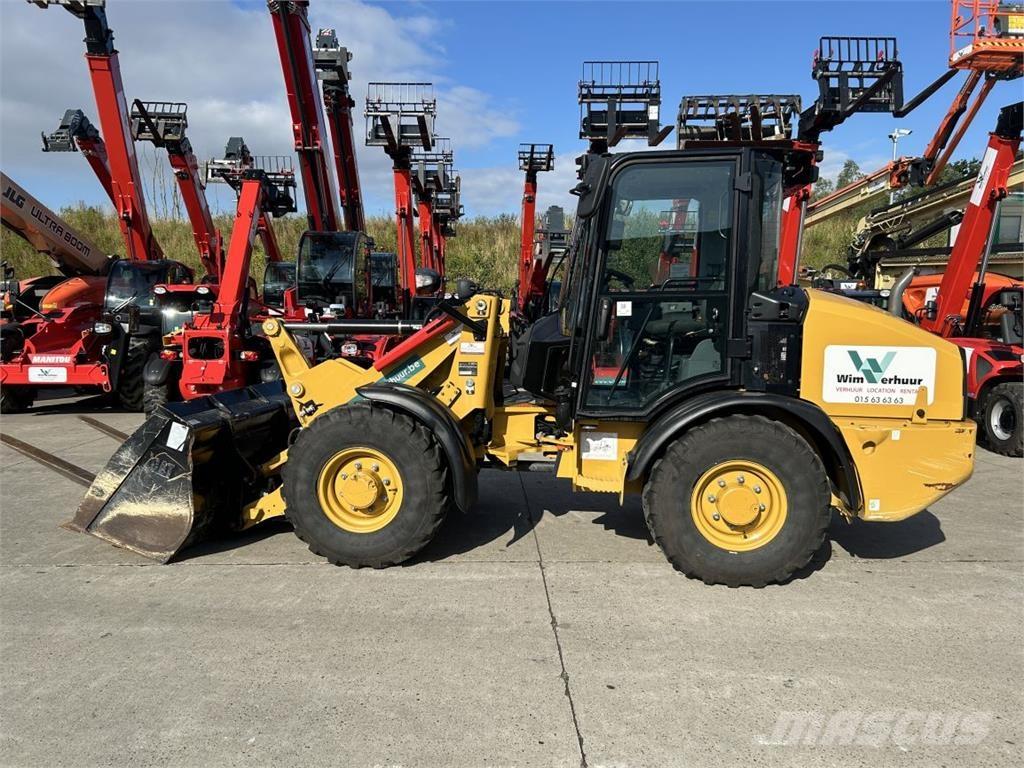 CAT 906 (9145) Многофункционални товарачи