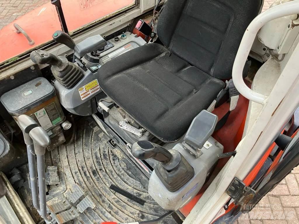 Kubota KX121-3 Мини екскаватори < 7 т