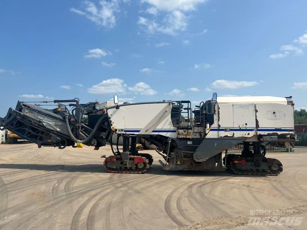 Wirtgen W 220 Машини за студено раздробяване на асфалт