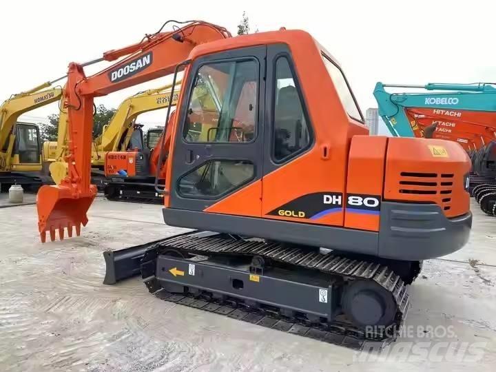 Doosan DH80 Верижен екскаватор