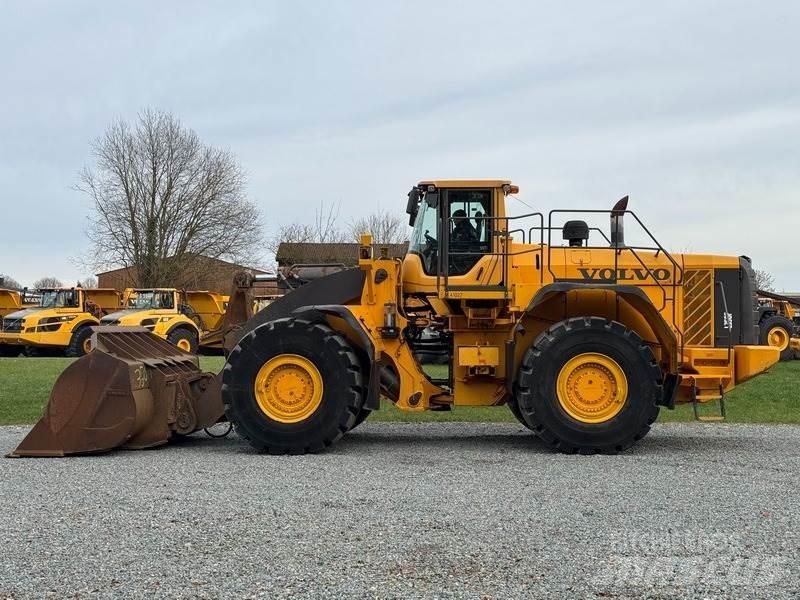 Volvo L 350 F Колесни товарачи