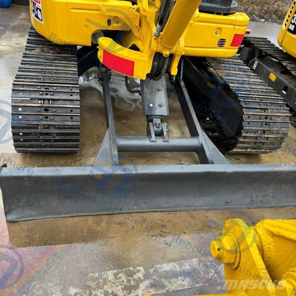 Komatsu PC 40 MR Мини екскаватори < 7 т